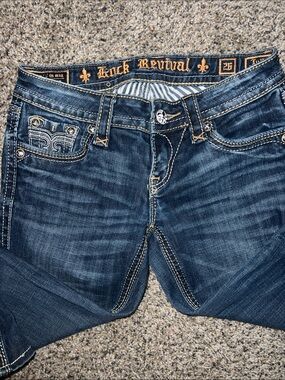 Rock Revival Julia Bootcut Jeans Size 26 Dark Wash Embellished
